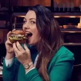 ولاء عبدالعزيز كود نايس ون WLA Tiktok ads