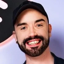 NewsWithChris Tiktok ads