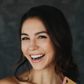 Joelle Farrow Tiktok ads