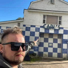 Carl’s Garage Tiktok ads