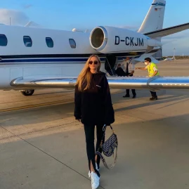 Andreea B. Tiktok ads