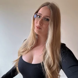 courteneyjayne Tiktok ads