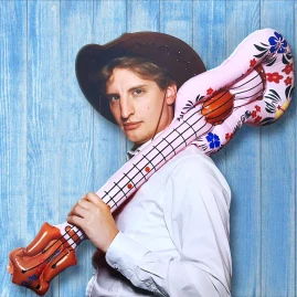 ᗪOᑌG 🍿🦄 Tiktok ads