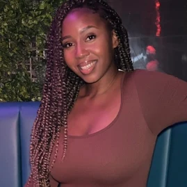 NANA 💁🏾‍♀️ Tiktok ads