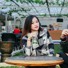 sheilasilvia02_ Tiktok ads