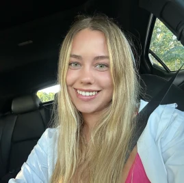 Ariadna Giner✨ Tiktok ads