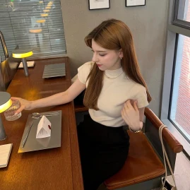 Francesca ♡。·˚˚· Tiktok ads