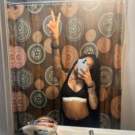 NiyaaaDenee💕 Tiktok ads