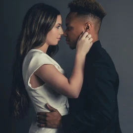 Mia & Waylon Tiktok ads