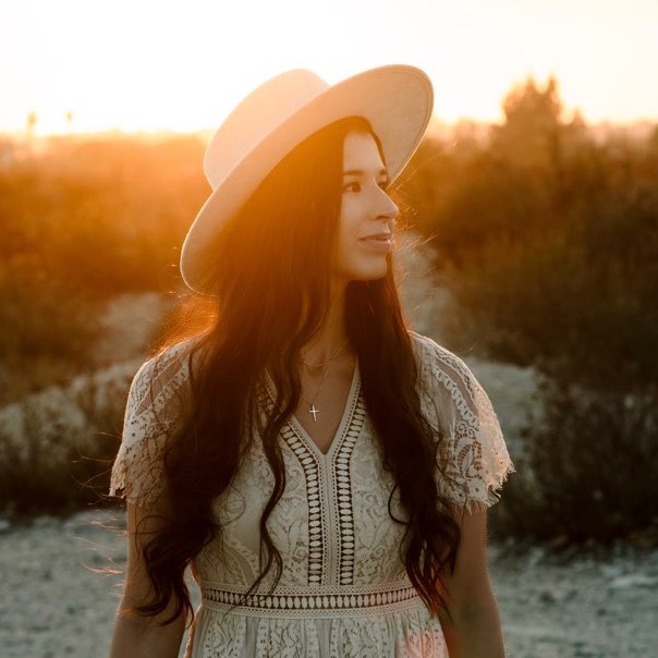 Melissa🦋homeschool mom life