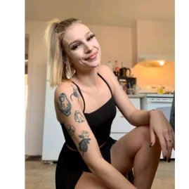 Emma Garland Tiktok ads