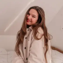 Laura🥰 Tiktok ads