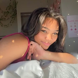 nyjah 🌸🪩⚡️🍓🌞💘 Tiktok ads