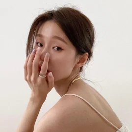 새론 Saeronie Tiktok ads