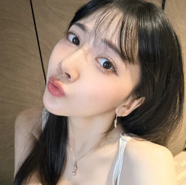 angelia 宸宸 Tiktok ads