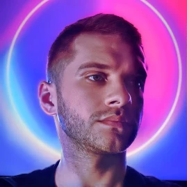 Oleksii Melnyk Tiktok ads