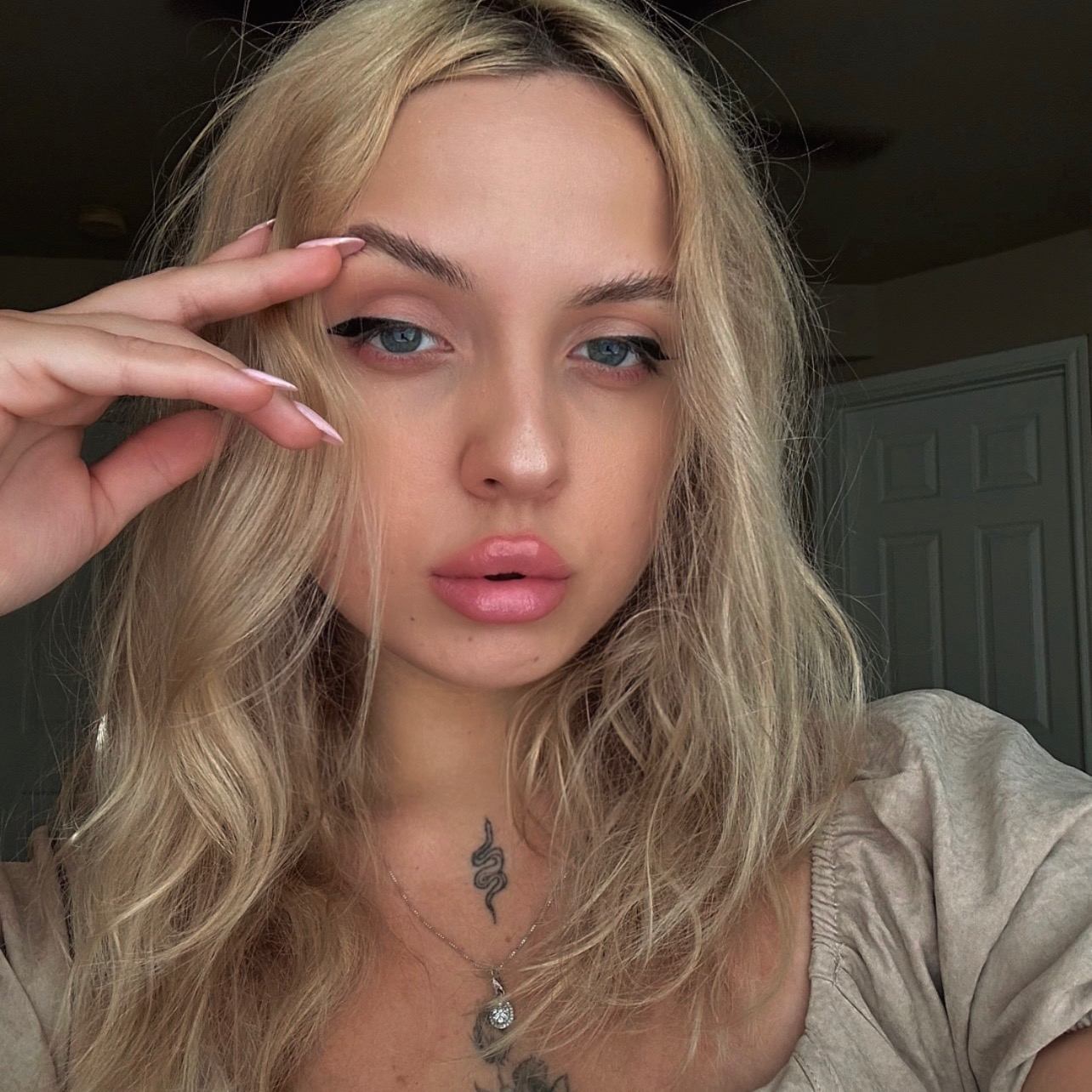 ☁️Your friend-MILA ☁️ ASMR