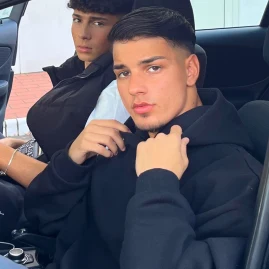 Burak🐝 Tiktok ads