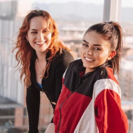 HAYL & LES🫶 | wellness Tiktok ads