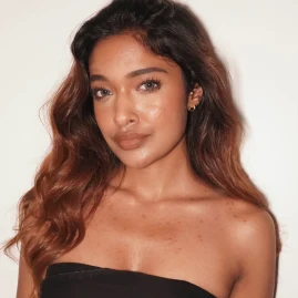 Khesyinii 🪬 Tiktok ads