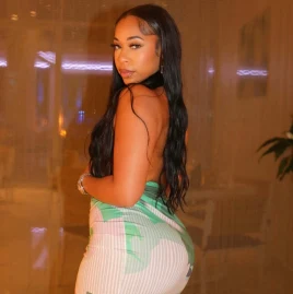 Alexus Rebecca Tiktok ads