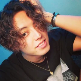 しんたろー/SHINTARO🌹👑 Tiktok ads