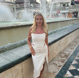 olivia lauren🪐🤍 Tiktok ads