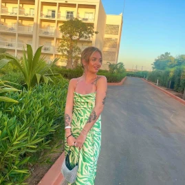 ChantalDerrick Tiktok ads