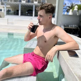 Warren Robie Tiktok ads