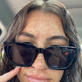 Cecilee MaxBrown | UGC Creator Tiktok ads