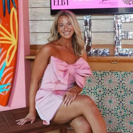 Nicole | Charleston Diaries Tiktok ads