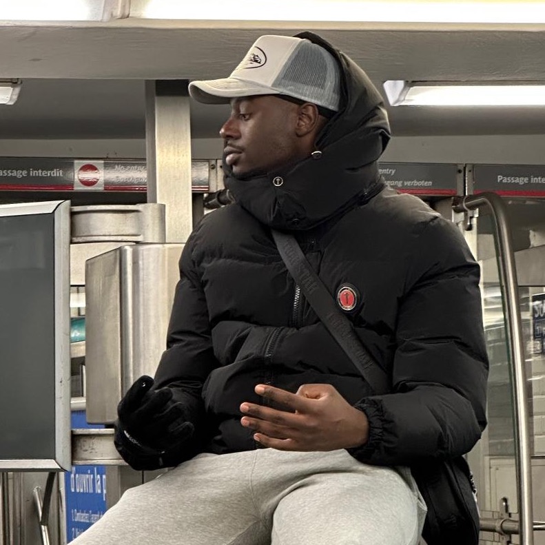 L’homme ganté 🧤