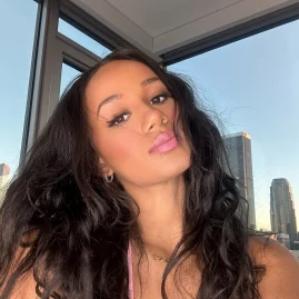 Felicity White Tiktok ads