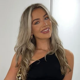 OLIVIA✨🫶🏼☁️ Tiktok ads