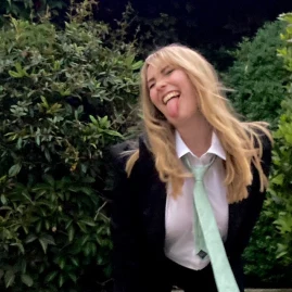 jessica palfrey ;) Tiktok ads