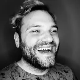 Kyle Russell Tiktok ads