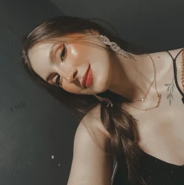 Nathalia Eskelsen Tiktok ads