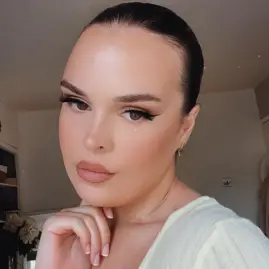 christina.lagios Tiktok ads
