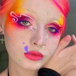 Phyre Rutherford-Power Tiktok ads