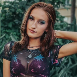 Marina Leigh Tiktok ads