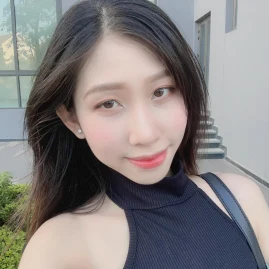 Review by Lucie Tiktok ads