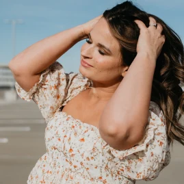 Caitlin Thomas Tiktok ads