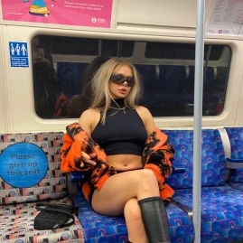 izzy 🍯 Tiktok ads