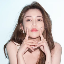 Angel 林茉曦 Tiktok ads