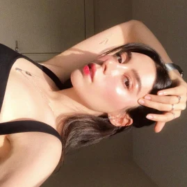 hayleysenaa Tiktok ads