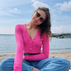 Carlotta | UGC CREATOR ✨💖 Tiktok ads