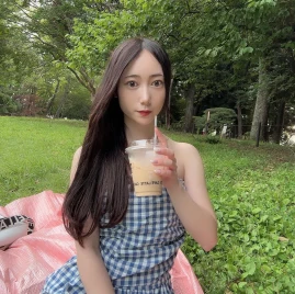 夏目もえか Tiktok ads