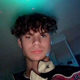 Jesseziorr🦇 Tiktok ads