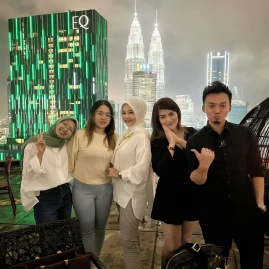 View Team Tiktok ads