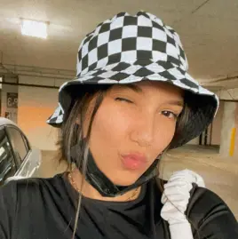 Jules | UGC Creator Tiktok ads